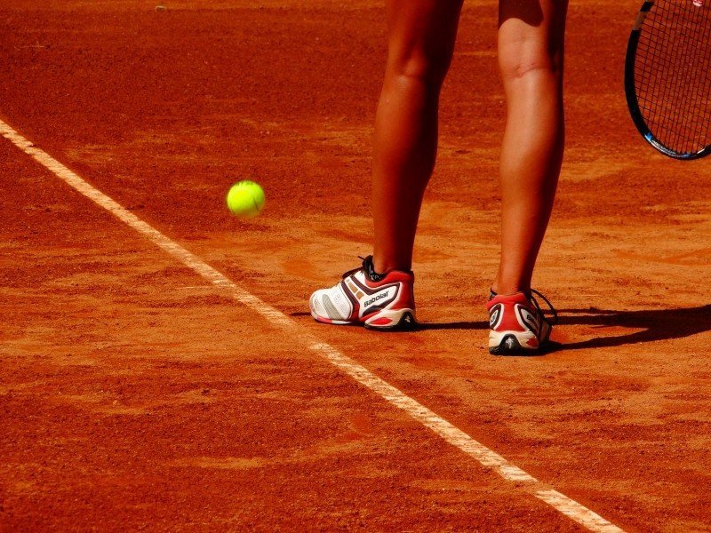 tennis-racket-sport-court